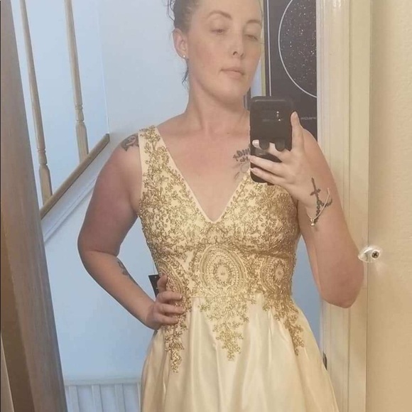 Lulus formal dress. NWT. XS or Small - Picture 2 of 16